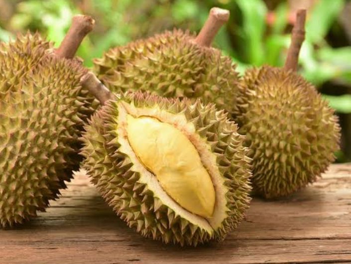 Jangan Berlebihan Makan Durian, Ini Bahayanya Bagi Kesehatan