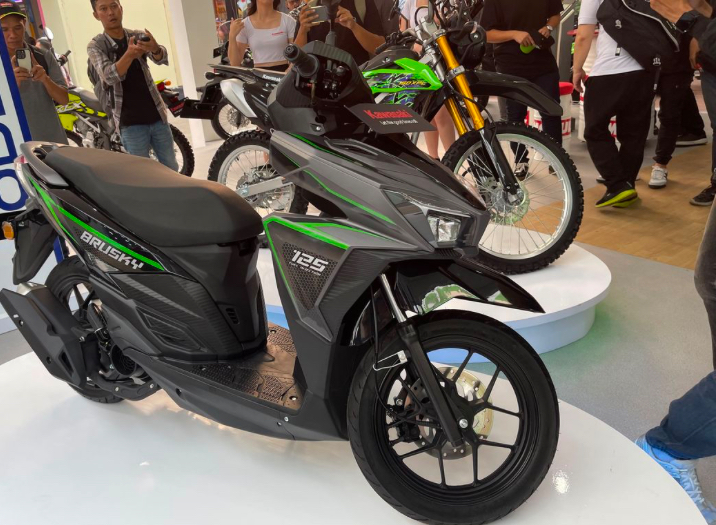 Brusky 125 Jadi Skutik Pertama Kawasaki di Indonesia