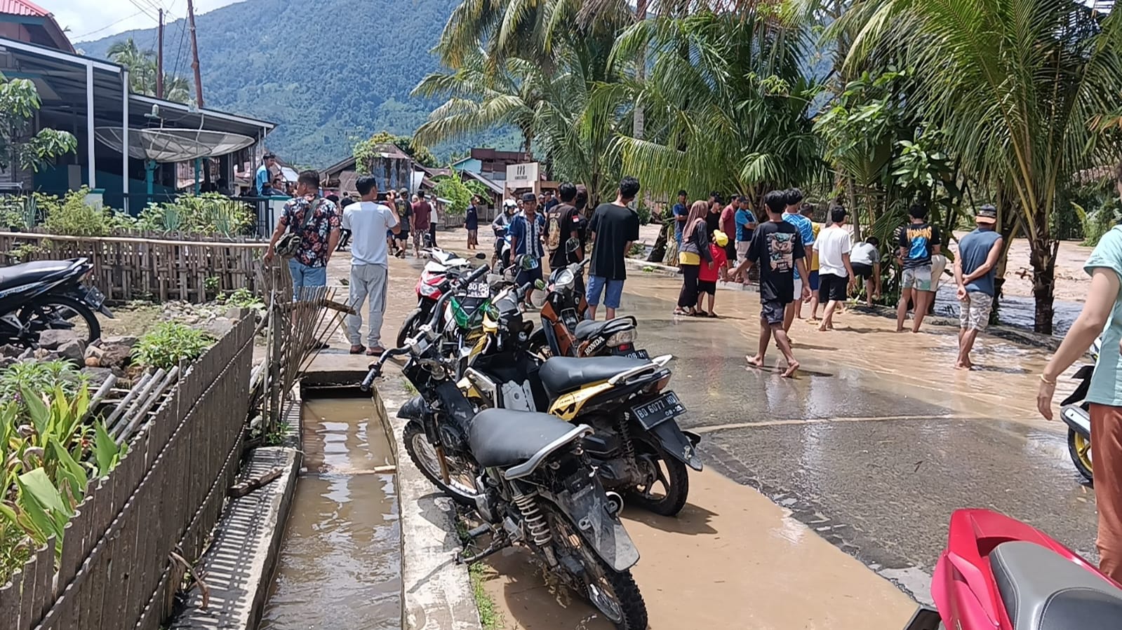 3 Langkah Membersihkan Rumah Pasca Banjir