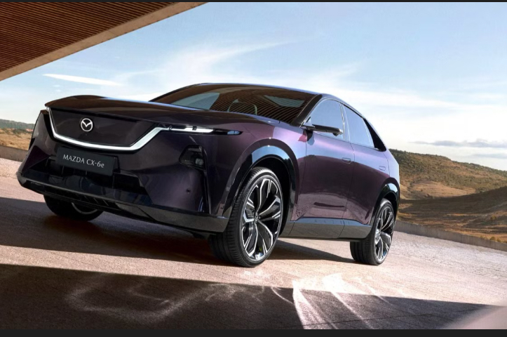 Mazda CX-6e SUV Listrik Jarak 483 Km, Fast Charging 24 Menit