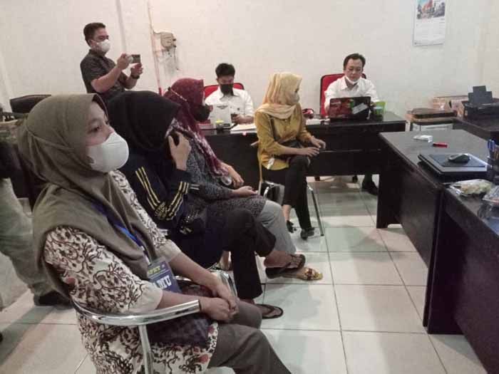 Modus Arisan Bodong, Emak-emak Bengkulu Utara Geruduk Kantor Polisi