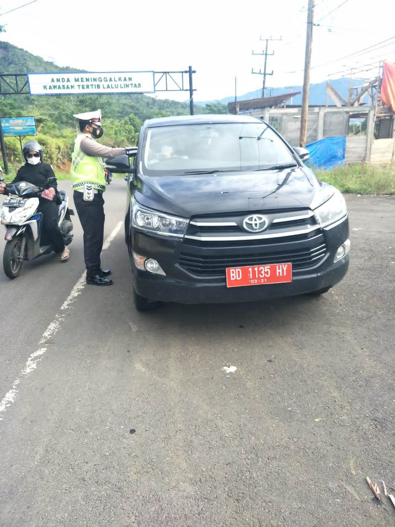 Nunggak Pajak, 3 Unit Mobnas Pemkab Lebong Ditilang Polisi