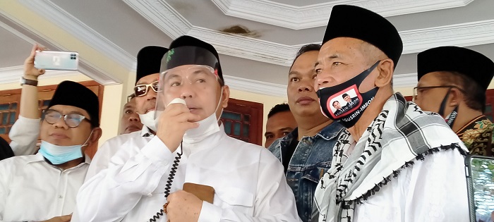 Eks Gubernur Bengkulu dan Eks Anggota DPR RI Jadi Tersangka Cek Kosong