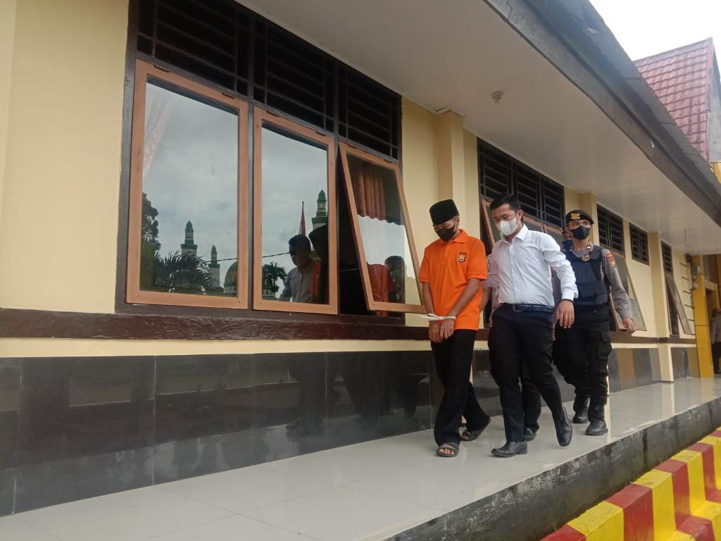 Berkas P21, Jaksa Kerangkeng Mantan Kades Kota Donok