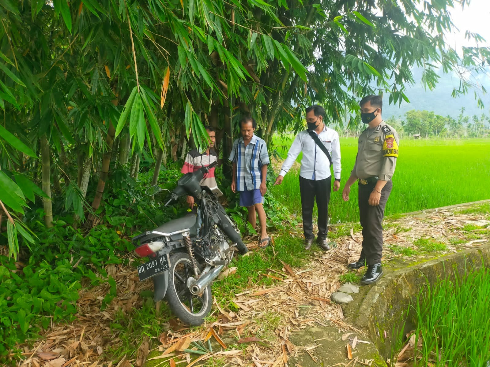 Gaib...Dilaporkan Hilang, Motor Nongol di Bawah Pohon Bambu