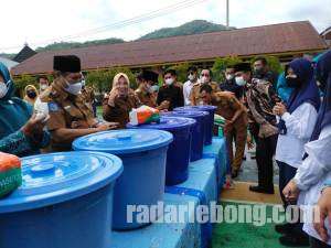 Muncul Klaster Covid di Sekolah, Saatnya PTM Dihentikan Sementara