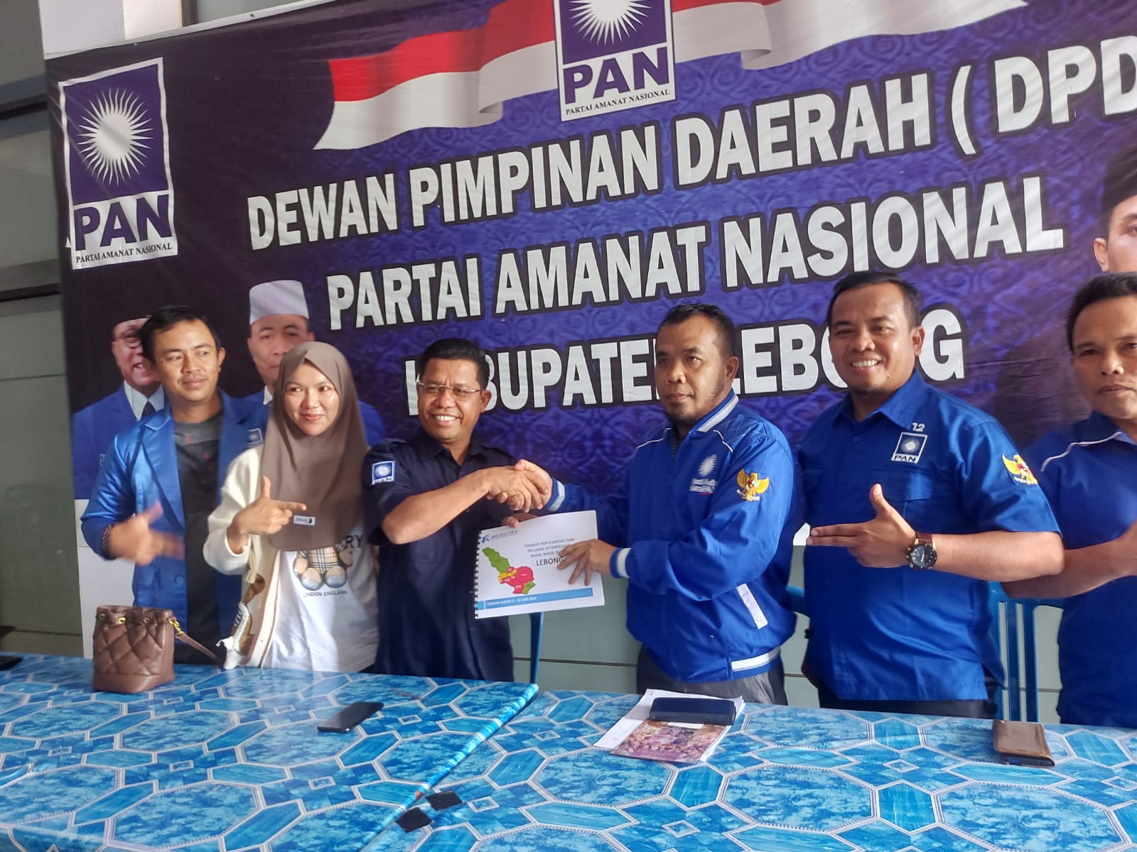 TOK! PAN Usung Pasangan Kopli Ansori- Roiyana di Pilkada Lebong 2024 