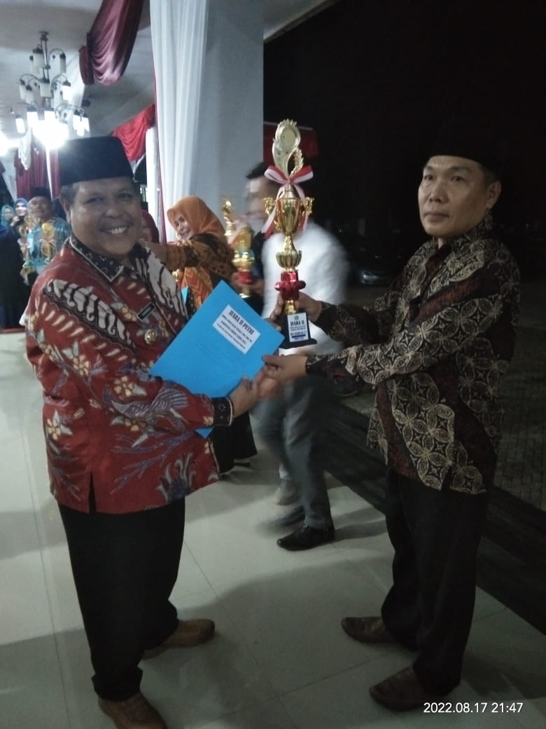 SMAN 3 Lebong Raih Juara I Lomba Gerak Jalan Putra Putri 