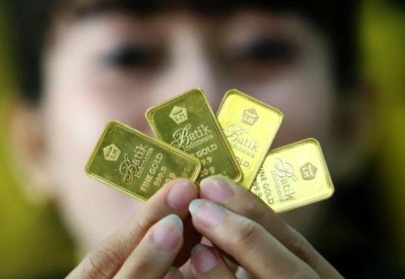 Harga Emas Antam Melambung Rp 16 Ribu Hari Ini, Tembus Rp 2,884 Juta per Gram