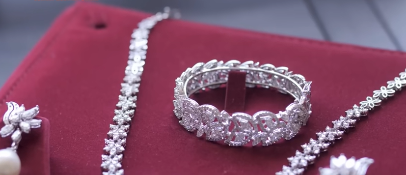 Harga Perak Antam Naik ke Rp56.500 per Gram pada 5 Februari 2026, Perak Dunia Tembus US$89,40