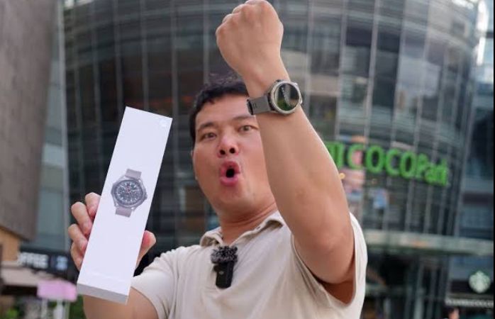 Xiaomi Watch S4 Sport Mengusung Bodi Berbahan Titanium dan Kaca Safir