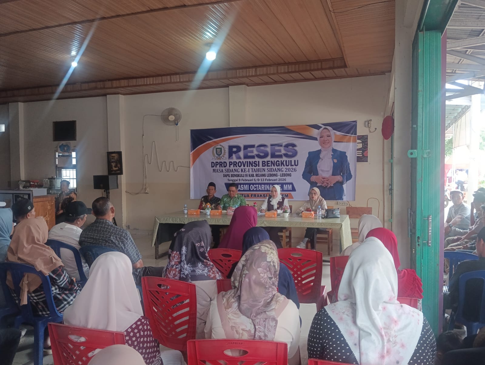 Reses DPRD Provinsi Bengkulu, Zulasmi Octarina Beri Harapan Perubahan untuk Lebong