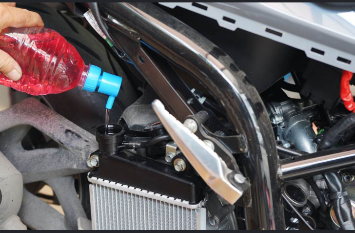 Ini 4 Tanda Radiator Mobil Rusak yang Harus Segera Ditangani