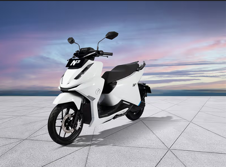 Test Ride Alva N3, Motor Listrik Praktis dengan Sentuhan Futuristis