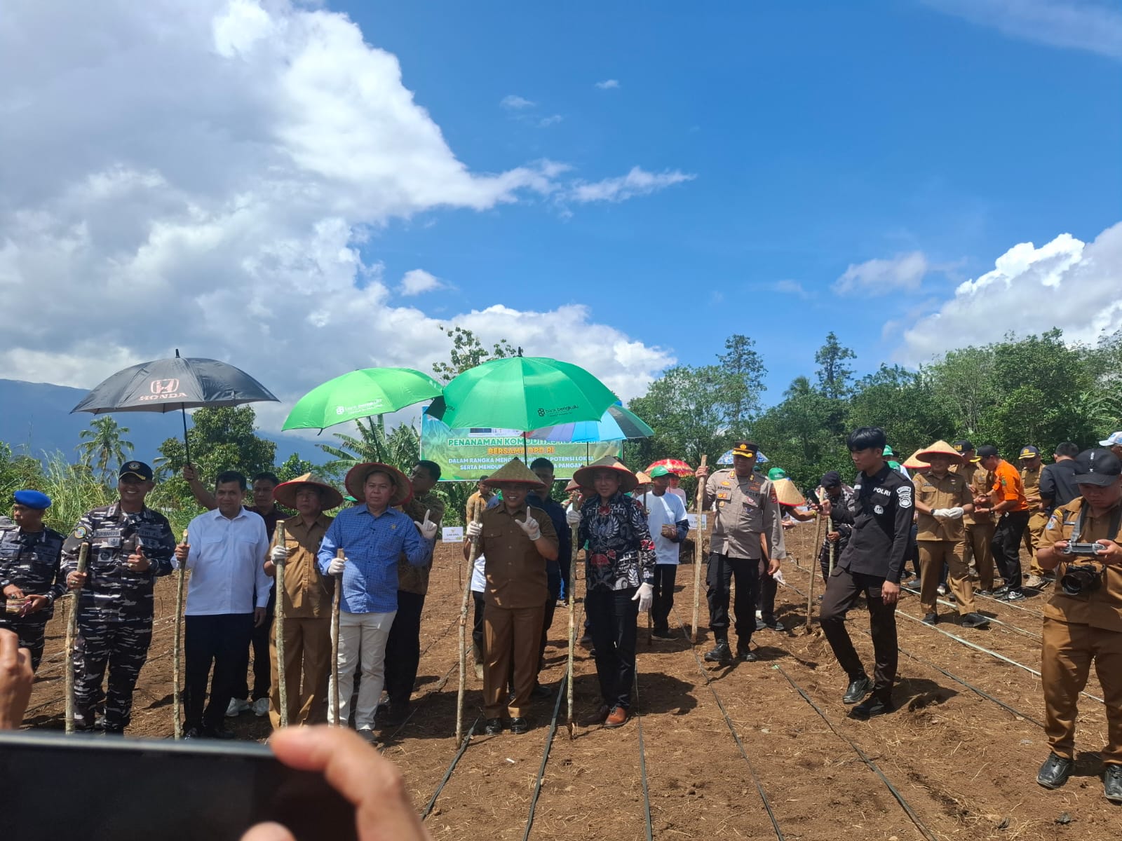 Ketua DPD RI Berharap Pertanian Lebong Pasok Kebutuhan Program Makan Bergizi Gratis