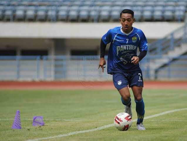    Apa Target Beckham Putra Setelah Dipanggil Patrick Kluivert ke Timnas Indonesia?