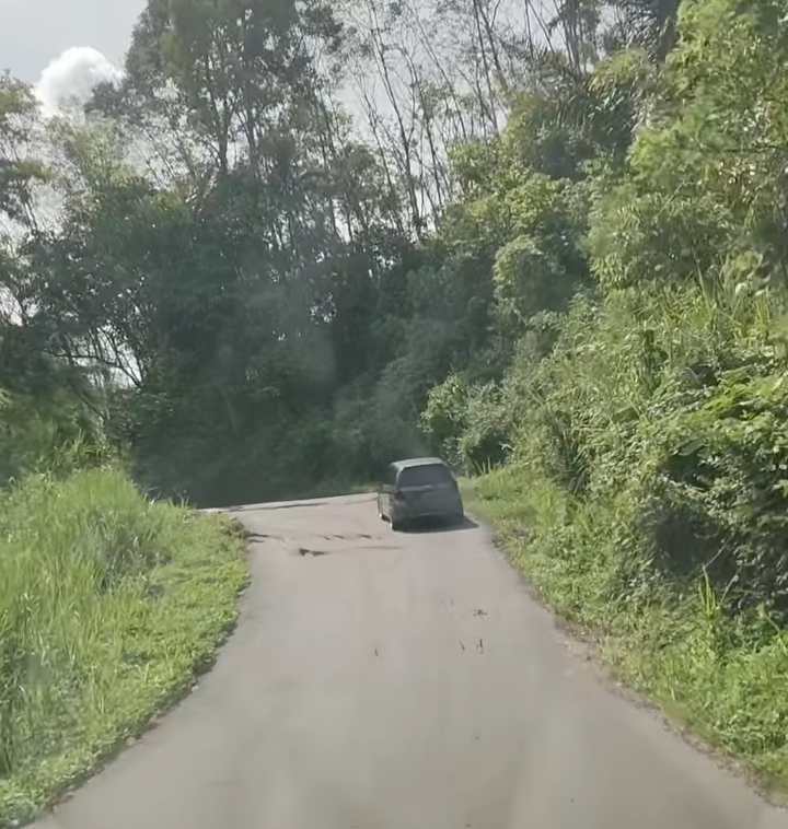 Jalan Provinsi di Talang Ratu Terancam Putus, Pemkab Lebong Segera Koordinasi