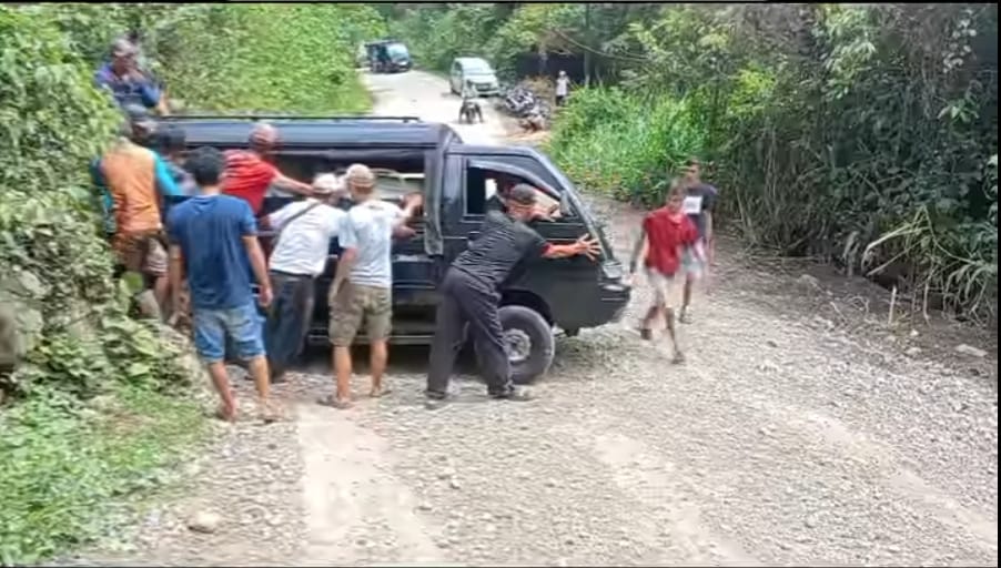 Kapan Jalan Talang Ratu Lebong-Curup Provinsi Bengkulu Diperbaiki?