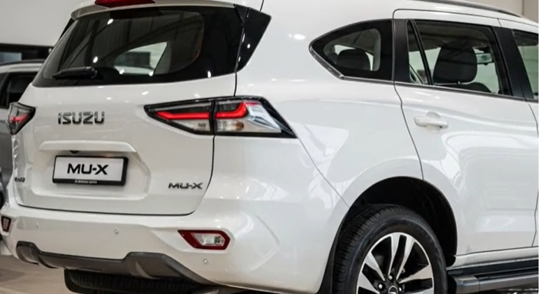 Isuzu MU-X 2026 – SUV Diesel Tangguh yang Jarang Dibahas