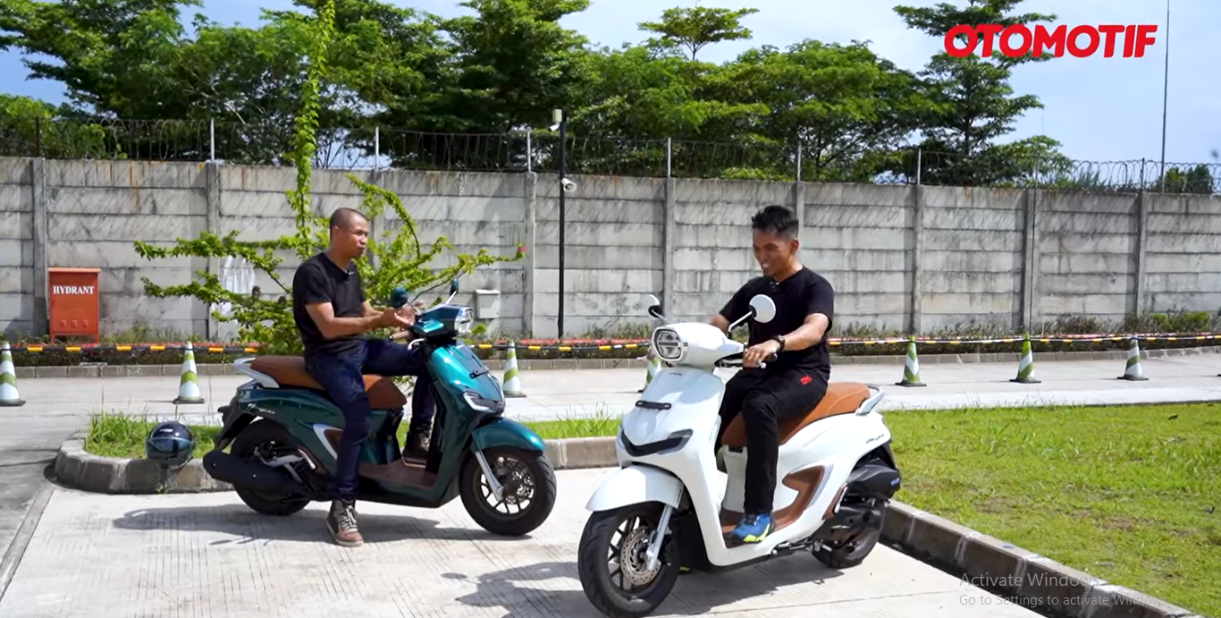 Honda Stylo 160 vs Vario 160: Mana yang Lebih Baik untuk Anda?