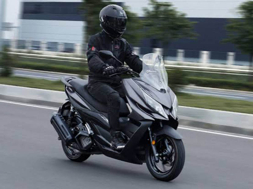 Zontes 175V Harga Lebih Murah, Fitur dan Tenaganya Mengusik