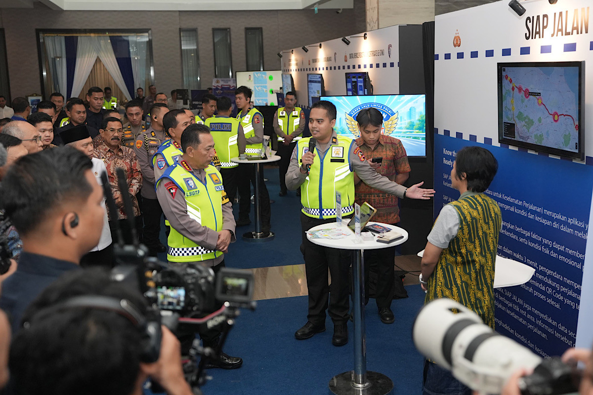 Korlantas Polri Luncurkan STNK Digital, Bayar Tilang hingga Cetak SIM Mandiri