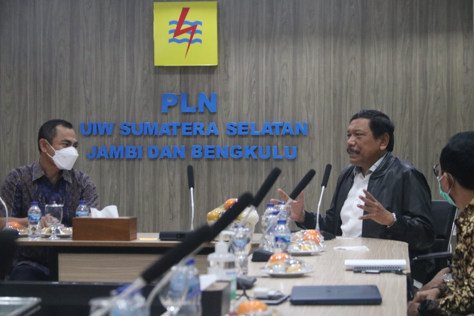 Bupati Bengkulu Utara Turun Tangan Sambangi PLN UIW S2JB Palembang, Ini Pemicunya..