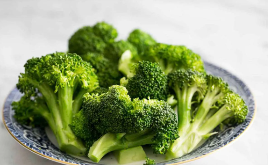 7 Sayuran yang Bikin Kenyang Lebih Lama dan Cocok untuk Diet Sehat