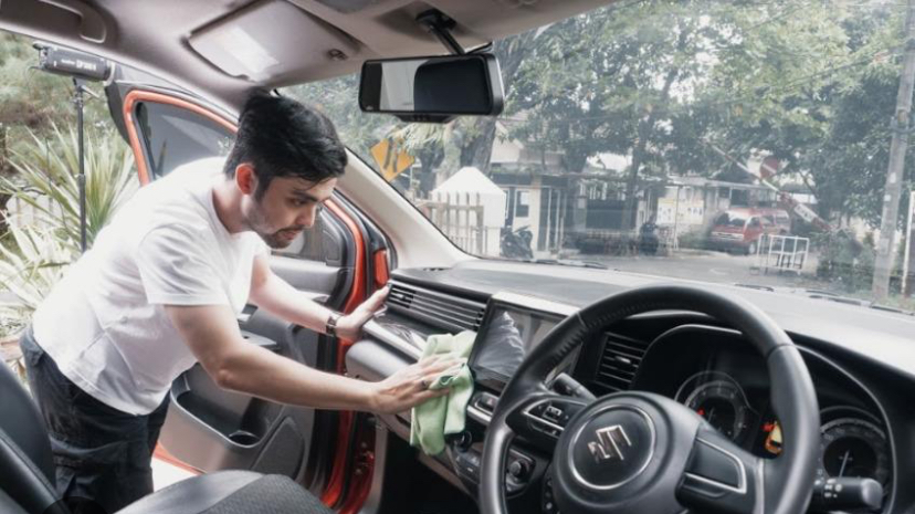 Cara Menghilangkan Bau Rokok di Mobil