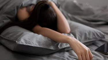 Kebiasaan Tidur Sepele Ini Bisa Jadi Bom Waktu Kanker Payudara