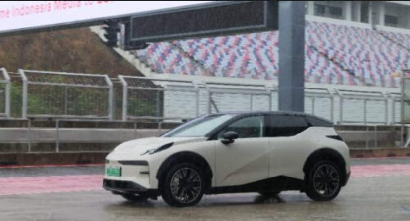SUV Listrik Zeekr 7X Meluncur, Punya Daya Jelajah Hingga 780 Km, Sebegini Harganya