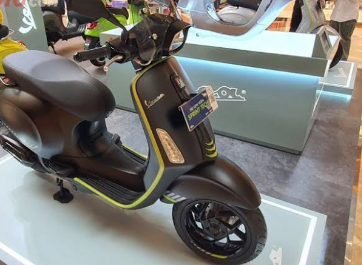 Vespa Sprint Tech: Bikin Anda Selangkah Lebih Maju