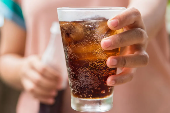 Minuman yang Harus Dihindari dan Aman untuk Penderita Gula Darah Tinggi