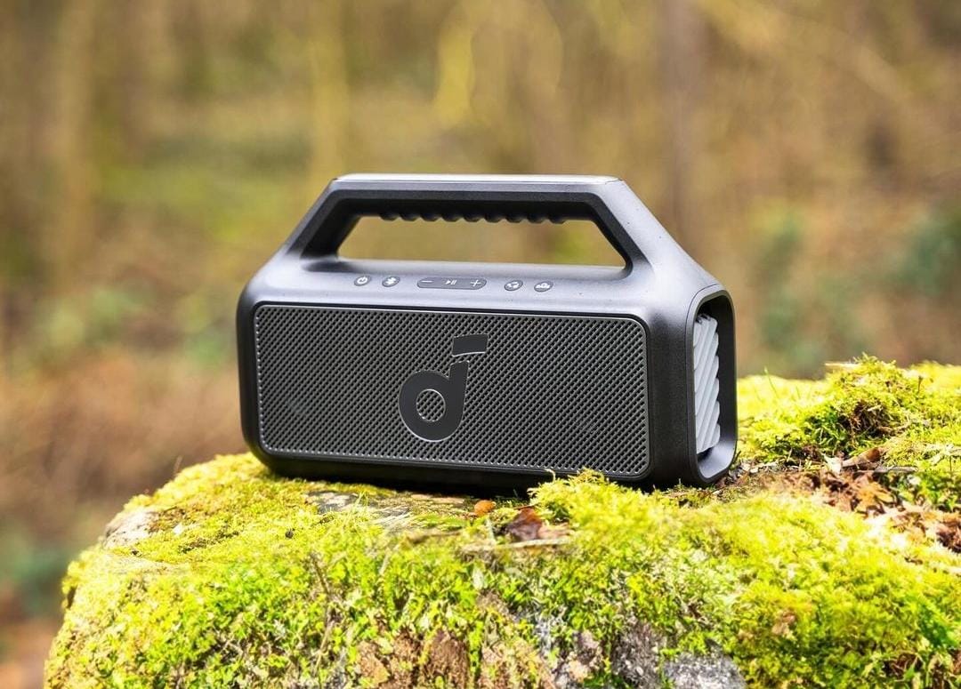 Soundcore Boom2, Speaker Nirkabel Tangguh untuk Petualangan Outdoor