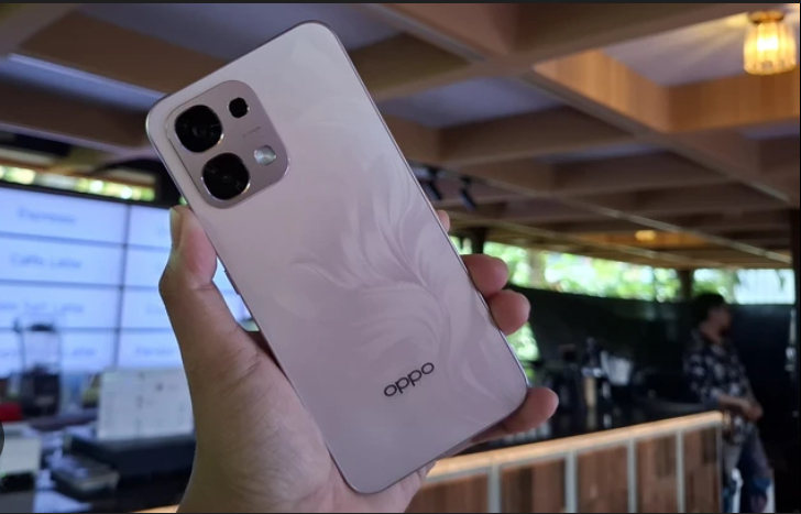 OPPO A6 Pro Tawarkan Performa Stabil Baterai 7.000mAh