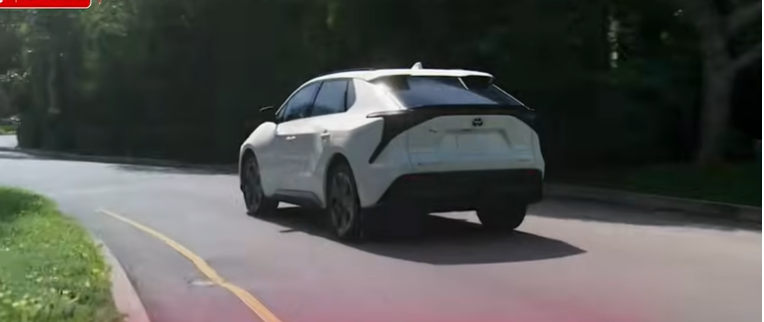 Toyota bZ 2026 XLE dan Limited: Spesifikasi, Jarak Tempuh, Harga, dan Perbedaan Fitur