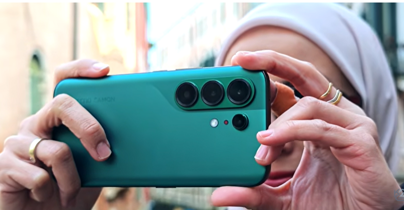 Impresi Pertama Tecno Camon 50 Pro 5G: Kamera 50MP Sony LYT700C, Telefoto 5X FlashSnap, dan Fitur AI Canggih