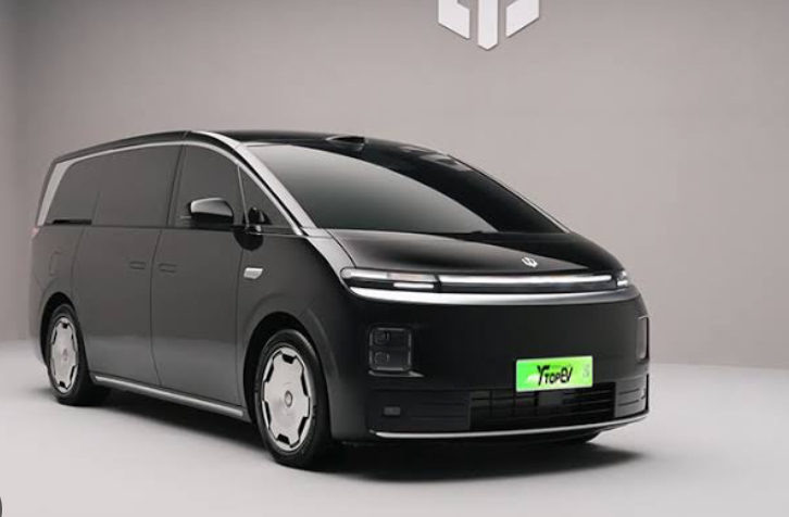 Spesifikasi dan Harga Leapmotor D99, Mobil Terbaru 2026