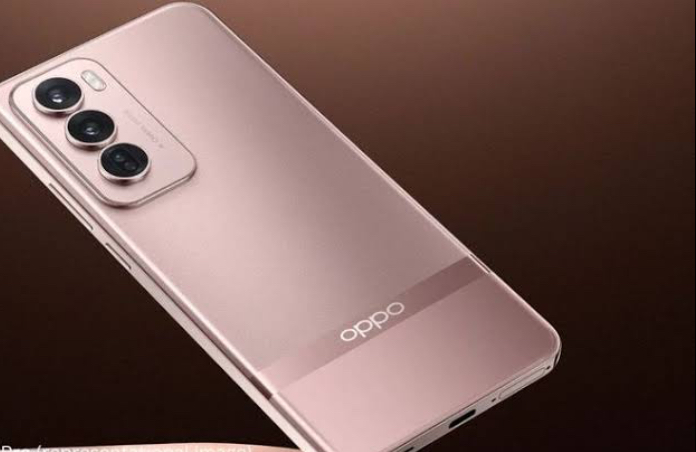 Perbandingan Spesifikasi Oppo Reno 13 dan Oppo Reno 13 Pro