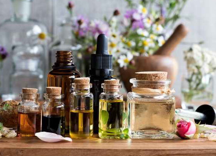 Bolehkah Mengoleskan Essential Oil di Dada dan Hidung Bayi saat Pilek?