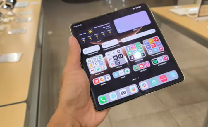 Review Huawei Mate X7: HP Foldable Terbaik Huawei dengan Desain Tipis, Kamera Flagship, dan Baterai Besar