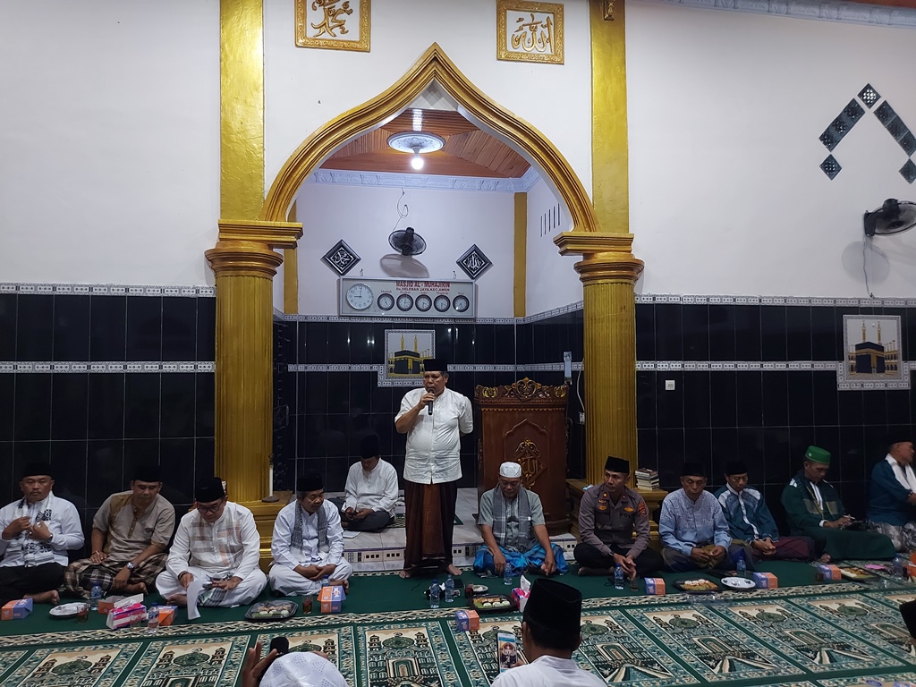 Safari Ramadan di Masjid Al Muhajirin, Wabup Lebong Ingatkan Pentingnya  Pembangunan Mental Spiritual