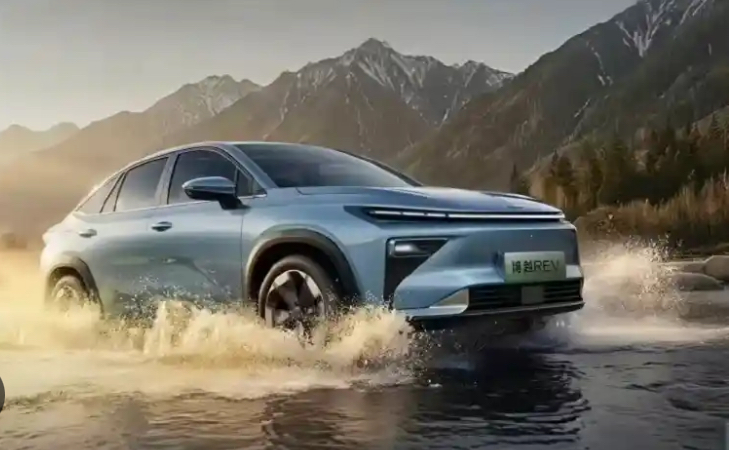 Geely Boyue EREV Tembus 1.525 Km, Harga Mulai Rp245 Jutaan