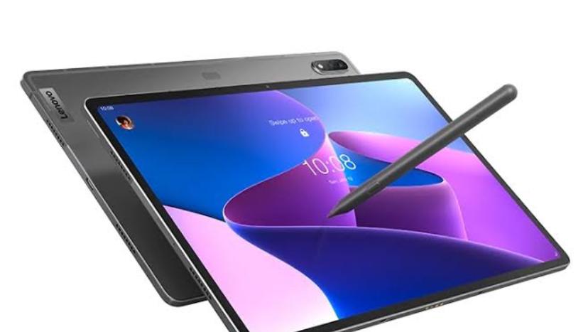 Tablet Lenovo Tab P12 Pro Miliki Layar AMOLED 120Hz, Performa Tangguh!