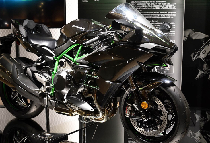 Kawasaki Ninja H2 2026 Tembus Harga Rp873 Juta