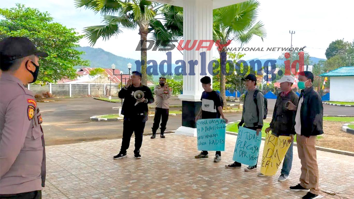 Happy New Year , Gerakan Suara Pemuda Lebong Pastikan Demo Deposito APBD Lebong ke Polda Bengkulu Berlanjut 