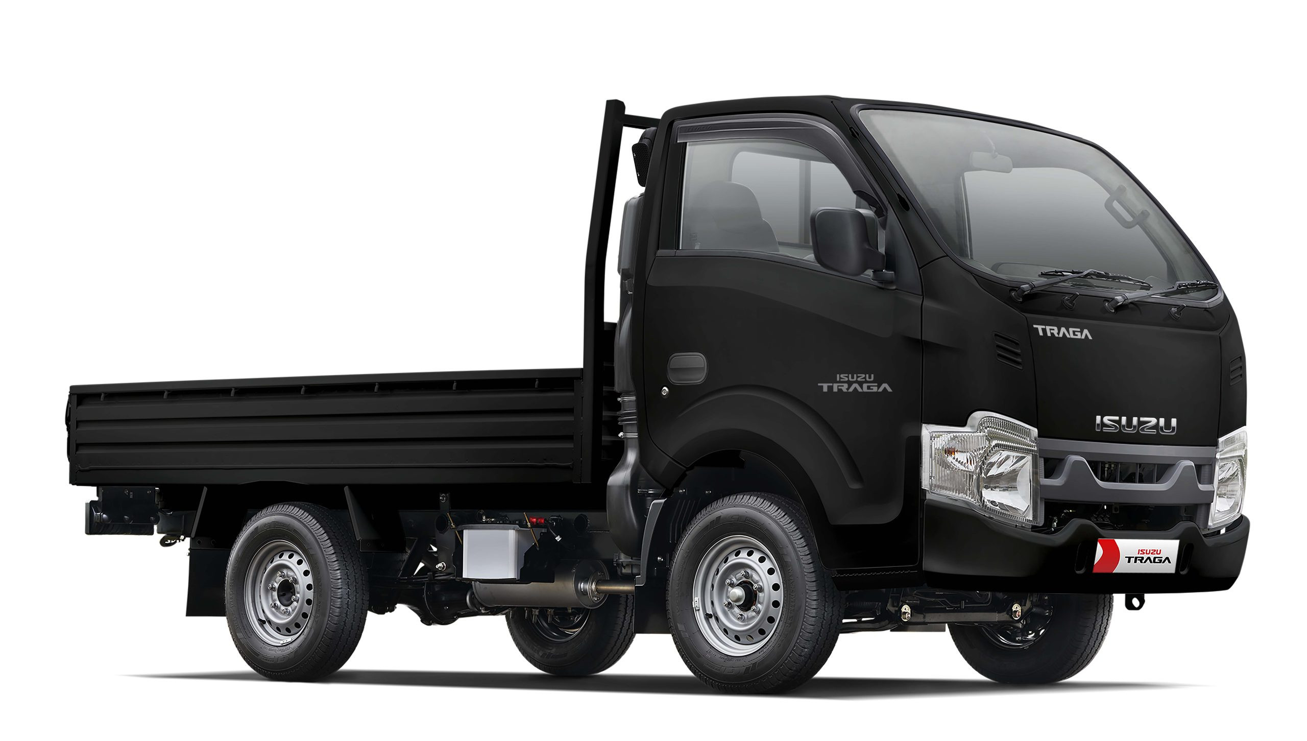 Isuzu Traga Hadir dengan Warna Baru, Tampilannya Lebih Gagah