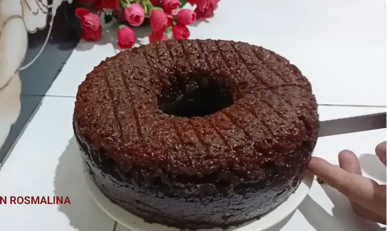 Resep Bolu Basah Margarin Enak, Ekonomis, dan Mudah Dibuat di Rumah