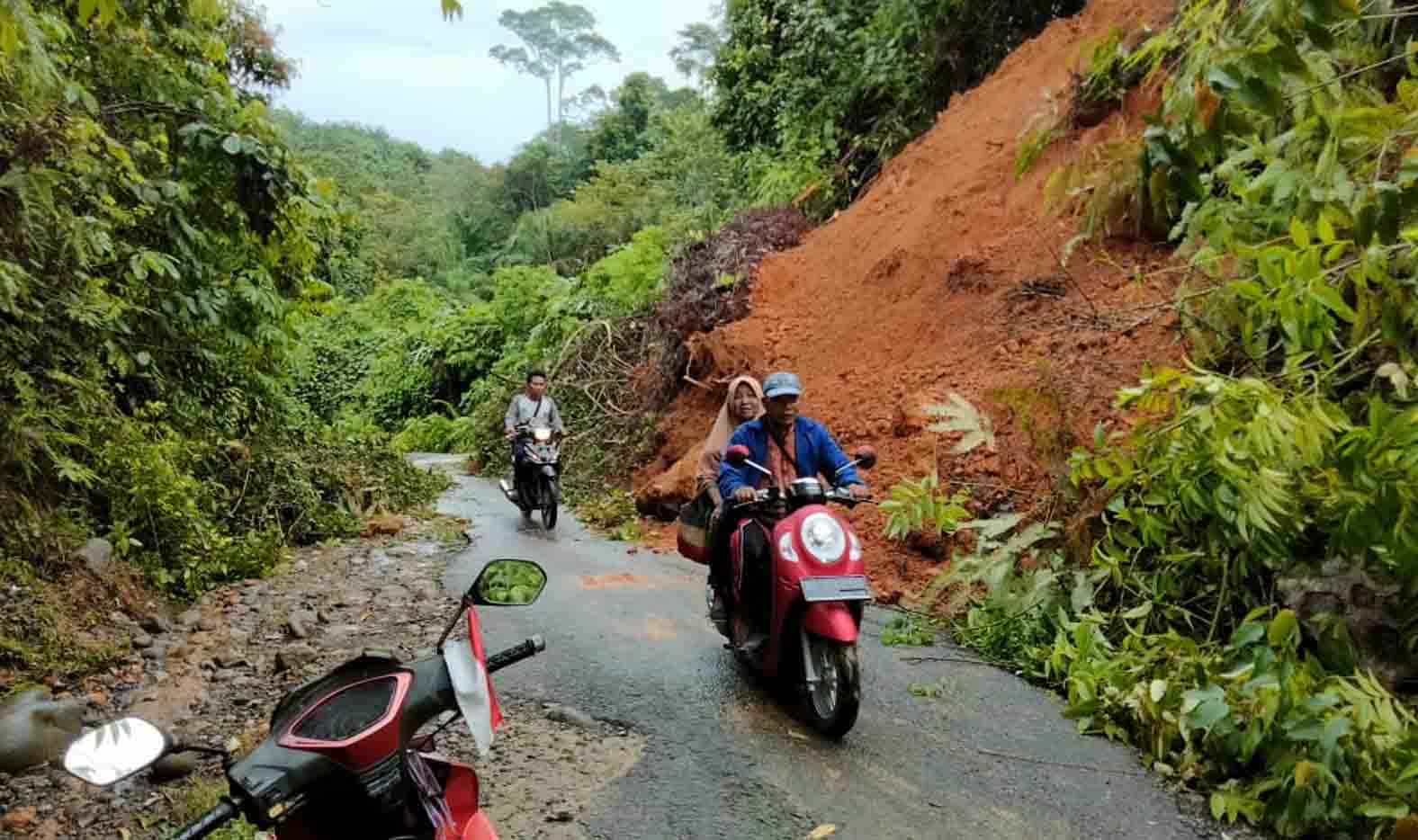 8 Kecamatan di Bengkulu Utara Dikepung Banjir dan Longsor 