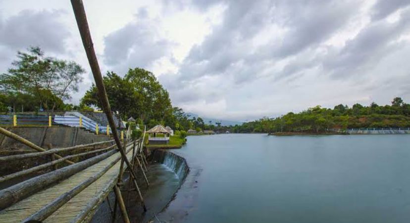 Fakta Menarik Objek Wisata Danau Picung Kabupaten Lebong